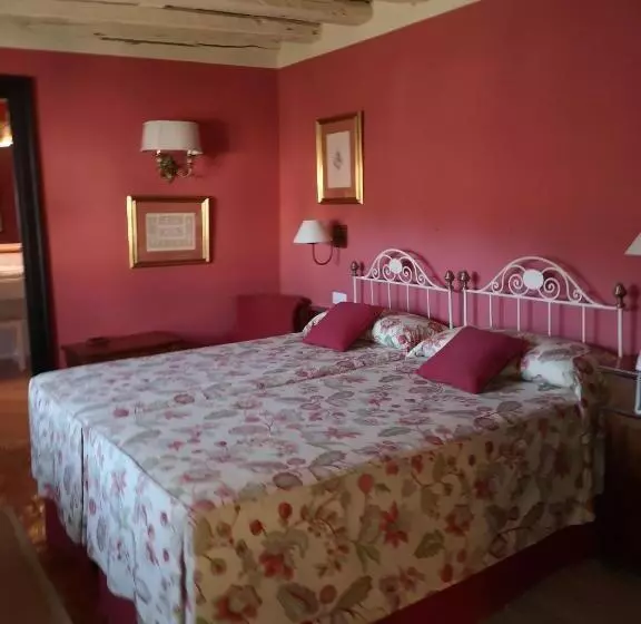 Отель Caserio De Lobones