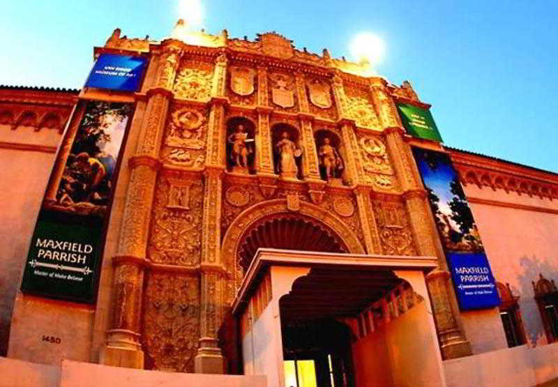 فندق Courtyard By Marriott San Diego Downtown