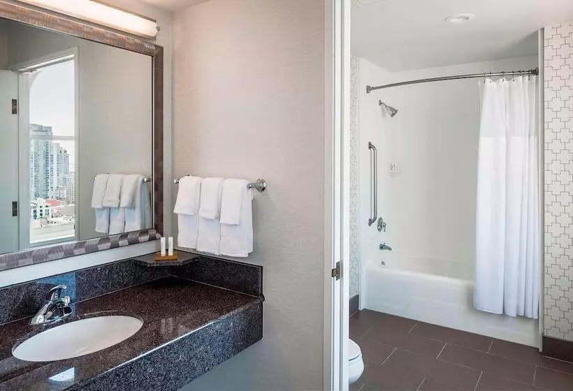 호텔 Courtyard By Marriott San Diego Downtown