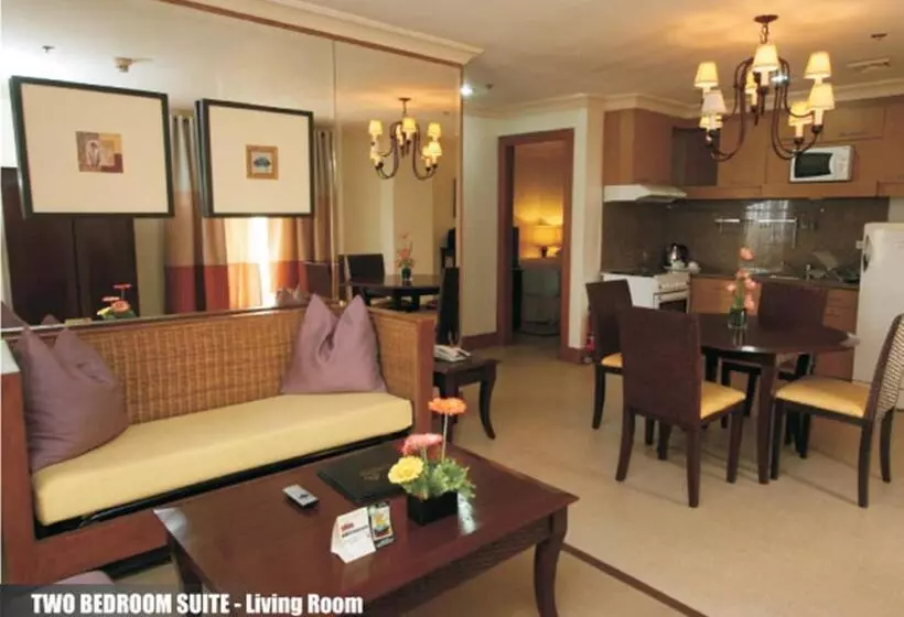 Hotel Crown Regency Suites Mactan