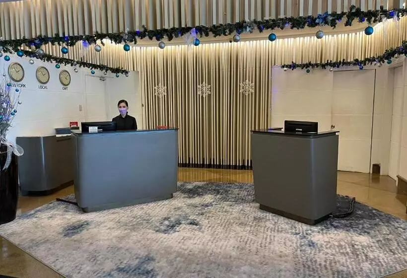 Hotel Crown Regency Suites Mactan