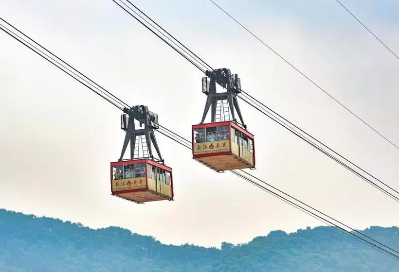 Dekin Hotel Chongqing Jiefangbei