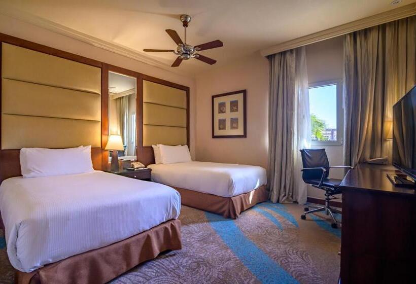 Отель Danat Jebel Dhanna Resort