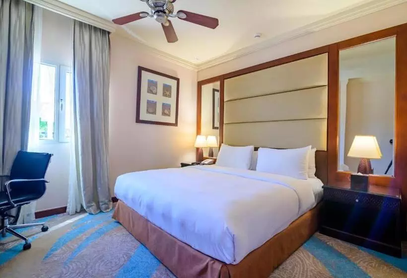 هتل Danat Jebel Dhanna Resort