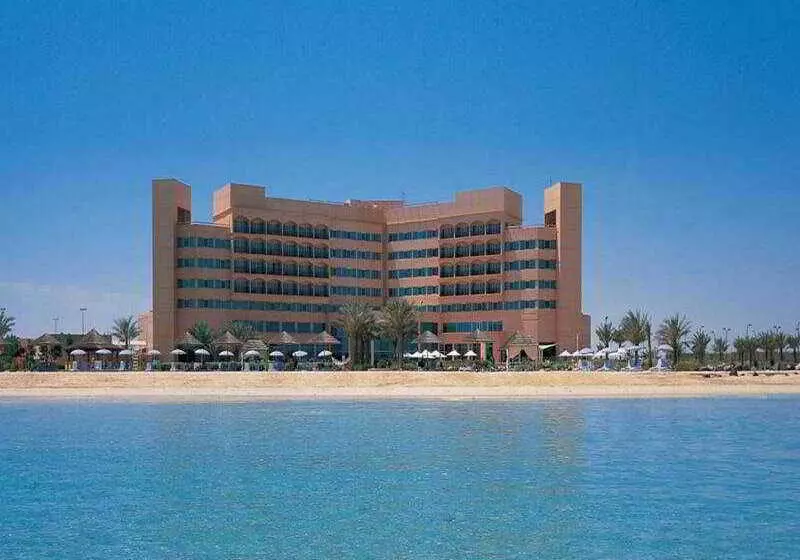 هتل Danat Jebel Dhanna Resort