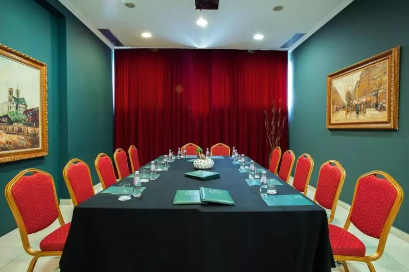 בית מלון כפרי Diplomat  & Spa