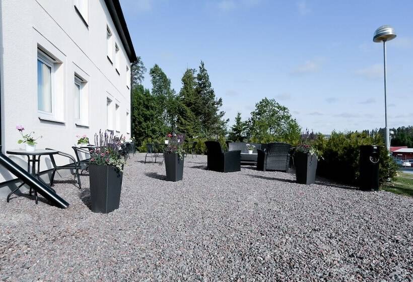 בית מלון כפרי Good Morning  Arlanda