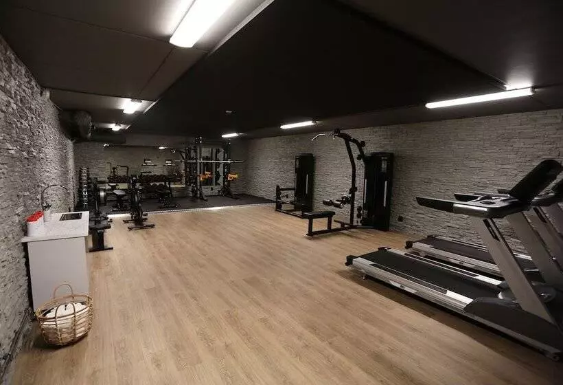 בית מלון כפרי Good Morning Arlanda