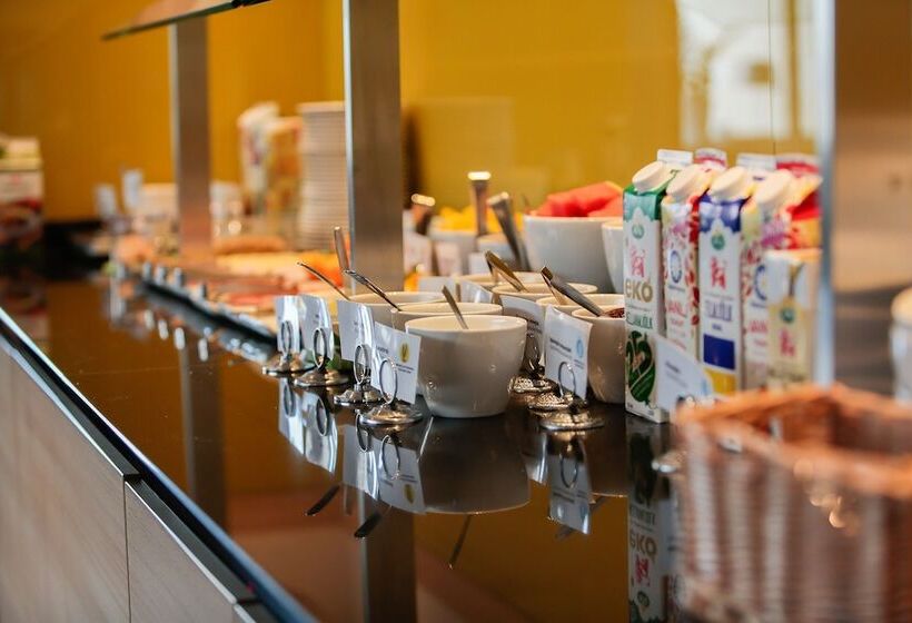 בית מלון כפרי Good Morning  Arlanda