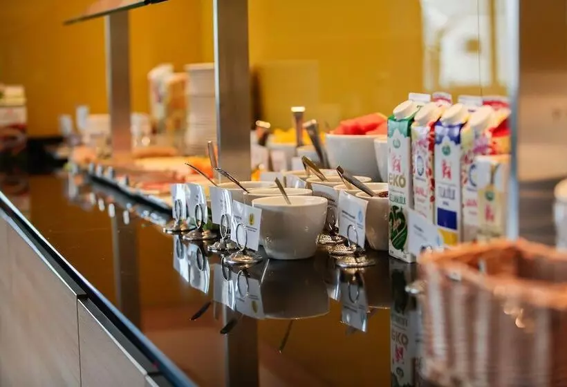 בית מלון כפרי Good Morning Arlanda