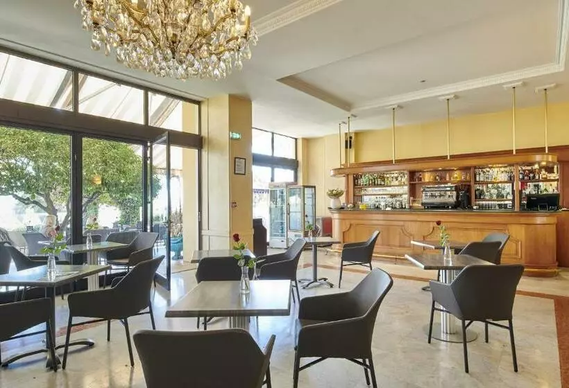 酒店 Le Royal Promenade Des Anglais