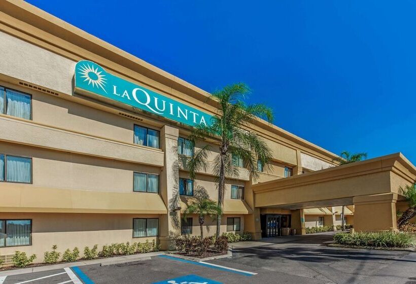 ホテル La Quinta By Wyndham Tampa Brandon West