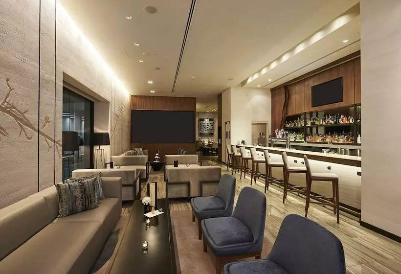 The Lofton Hotel, Tapestry Collection By Hilton