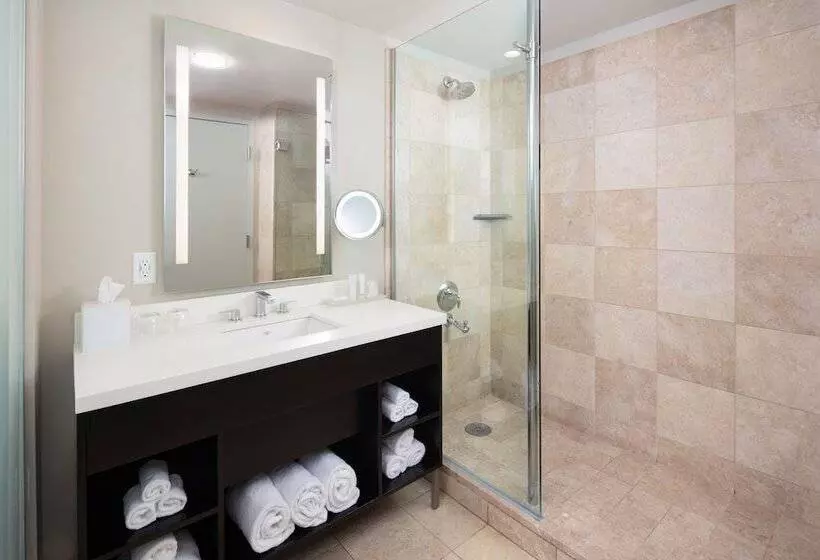 The Lofton Hotel, Tapestry Collection By Hilton