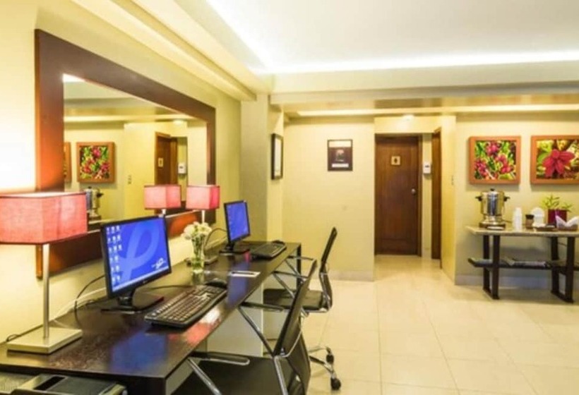 فندق Palace Guayaquil