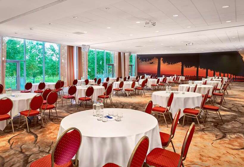 בית מלון כפרי Park Plaza Amsterdam Airport