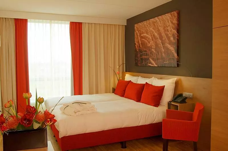 هتل Park Plaza Amsterdam Airport