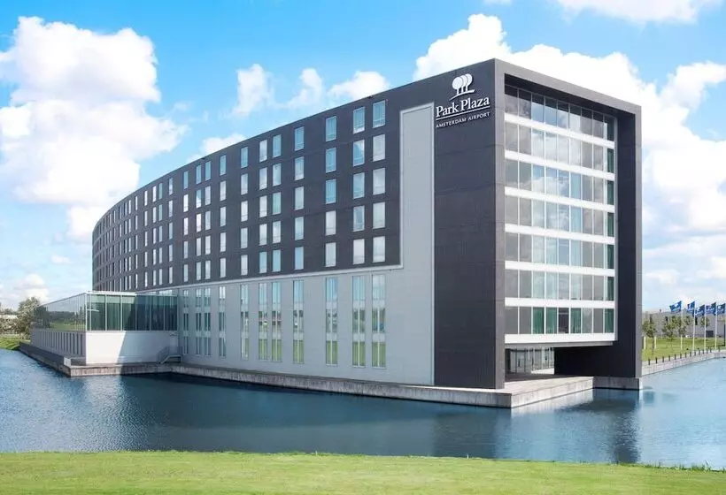 هتل Park Plaza Amsterdam Airport