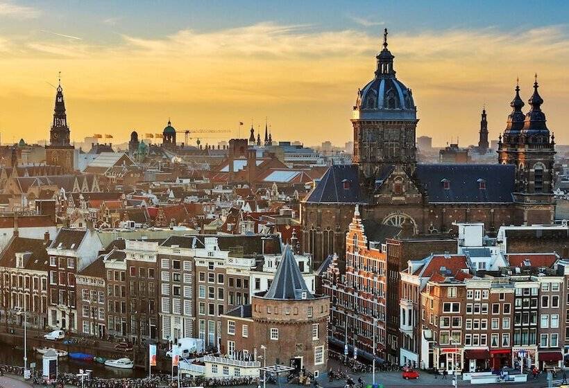 בית מלון כפרי Park Plaza Amsterdam Airport