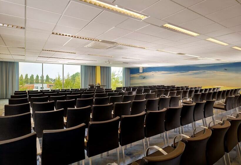 בית מלון כפרי Park Plaza Amsterdam Airport