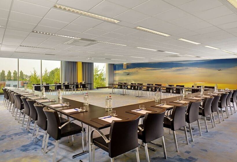 בית מלון כפרי Park Plaza Amsterdam Airport