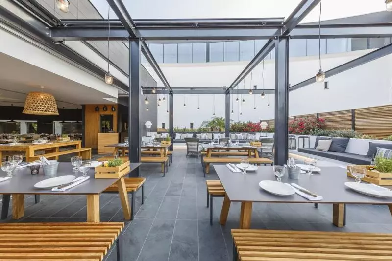 Отель Octant Praia Verde