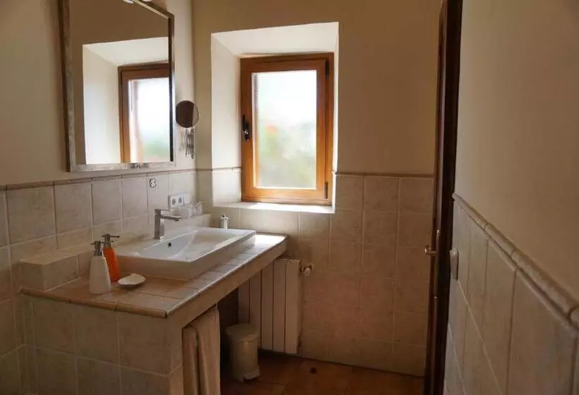 فندق ريفى Agroturismo Sa Pletassa