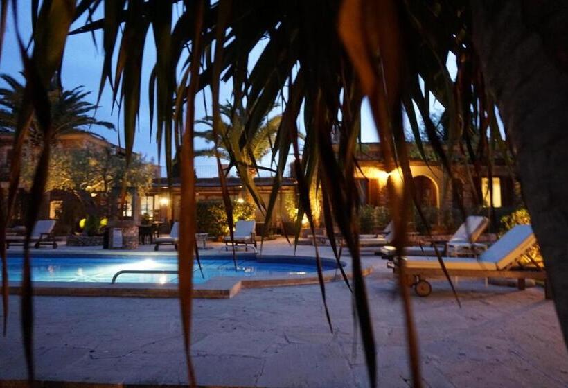 בית מלון כפרי Agroturismo Sa Pletassa