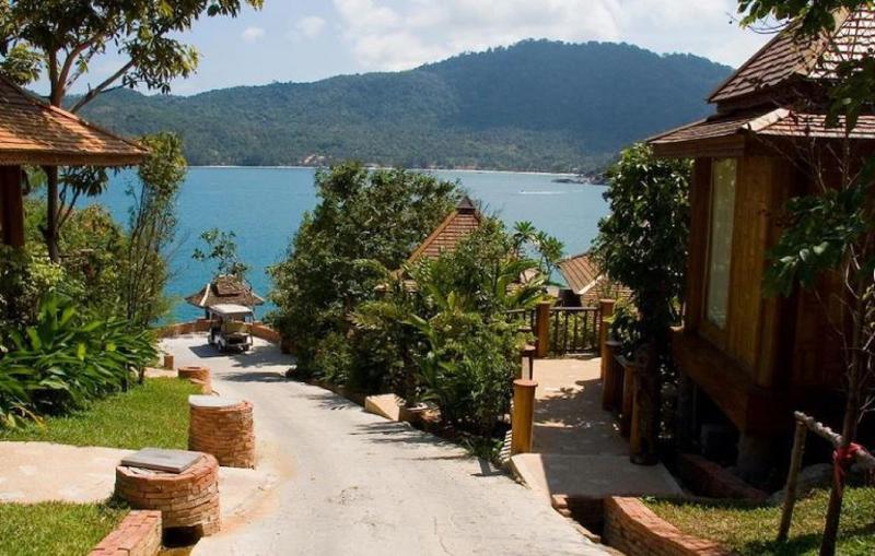 Hotel Santhiya Koh Phangan Resort And Spa