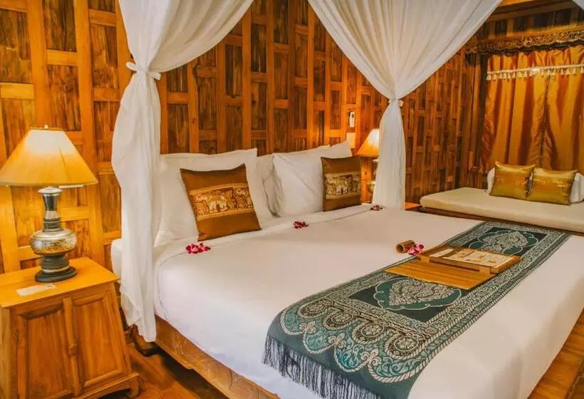 ホテル Santhiya Koh Phangan Resort And Spa