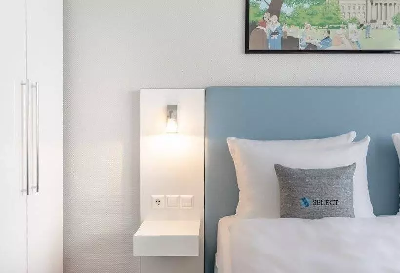 Garner Hotel Berlin Checkpoint Charlie