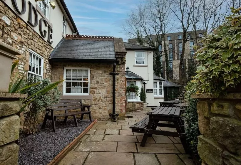 Szálloda The Kingslodge Inn   The Inn Collection Group