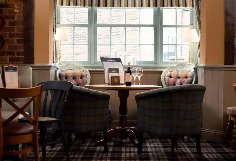 Szálloda The Kingslodge Inn   The Inn Collection Group