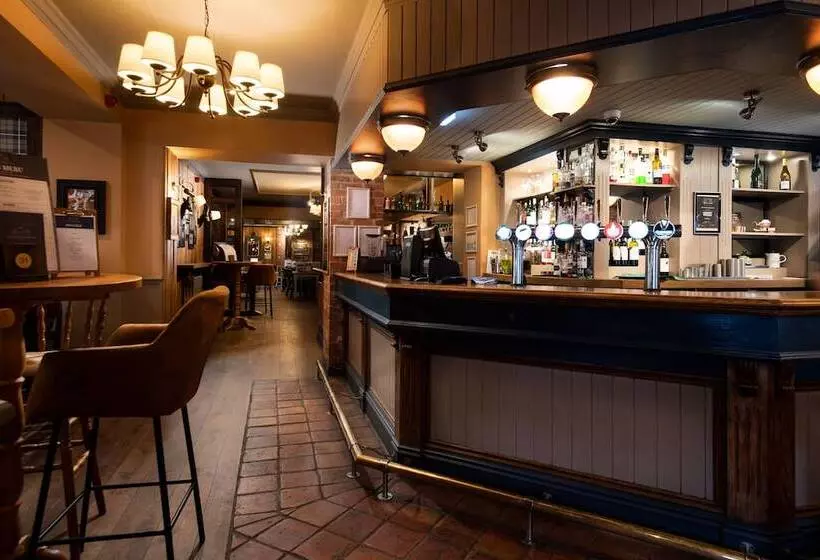 Szálloda The Kingslodge Inn   The Inn Collection Group