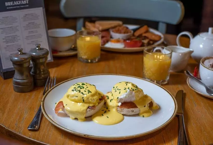 Szálloda The Kingslodge Inn   The Inn Collection Group