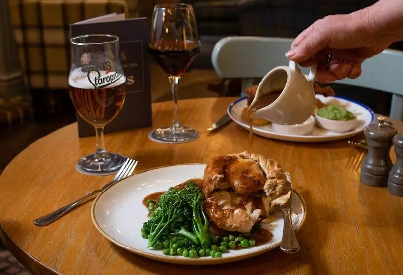 Szálloda The Kingslodge Inn   The Inn Collection Group