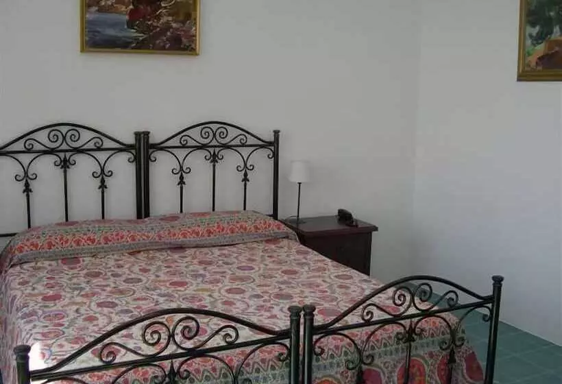 בית מלון כפרי Villa Diana