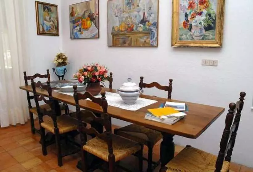 בית מלון כפרי Villa Diana