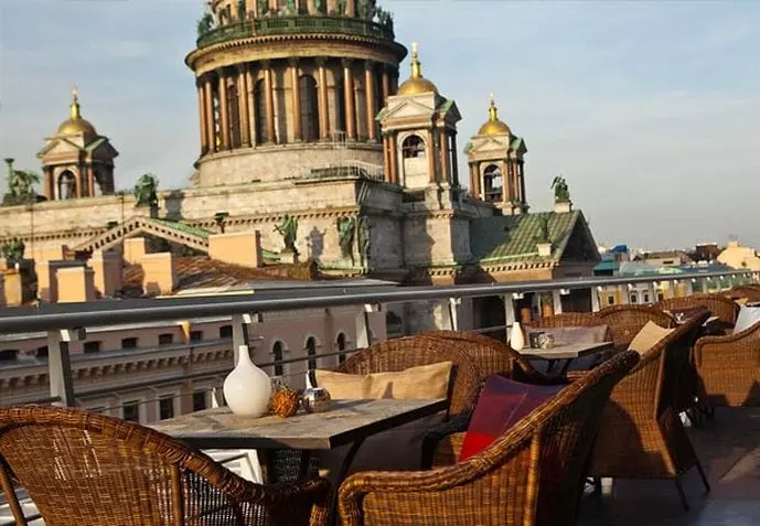 هتل Renartiss Isaakiy St. Petersburg