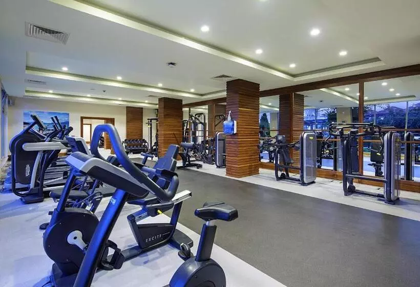 Resort Bellis Deluxe Hotel & Heated For Winter Aqua Park