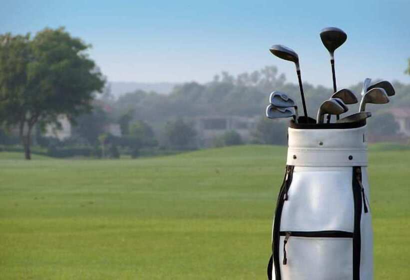 אתר נופש Quinta Da Encosta Velha Golf & Leisure Village