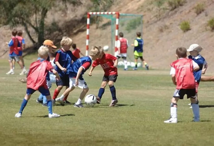 Курорт Quinta Da Encosta Velha Golf & Leisure Village