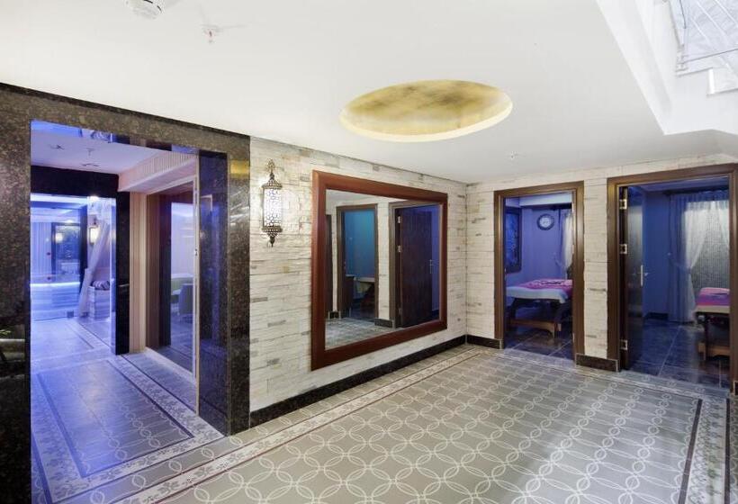 هتل Alaiye Kleopatra