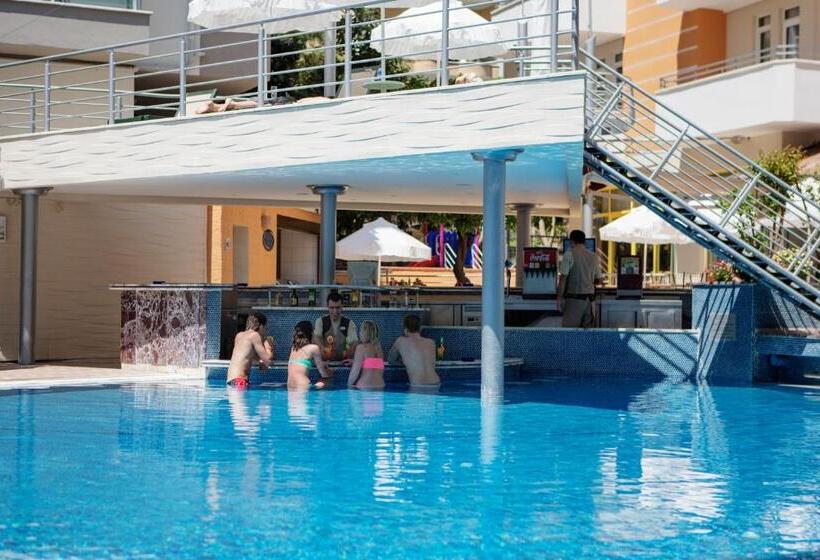 هتل Alaiye Kleopatra