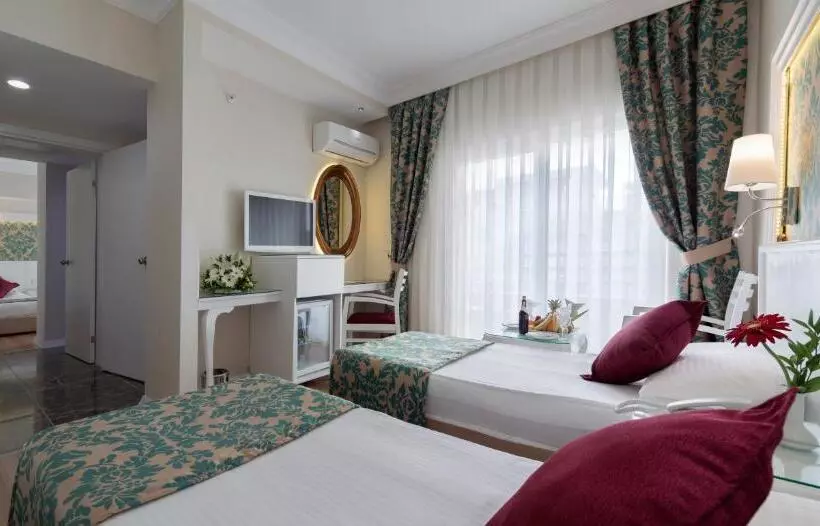 호텔 Alaiye Kleopatra