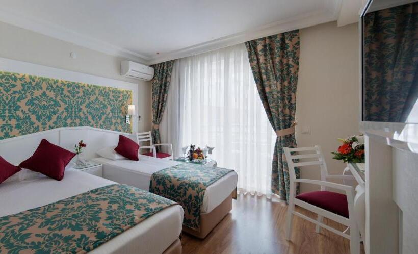 هتل Alaiye Kleopatra