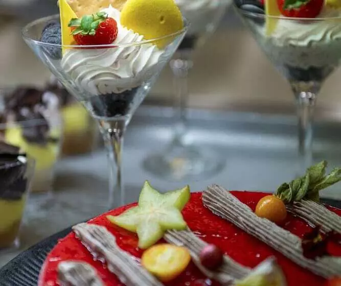 Отель D Andrea Mare