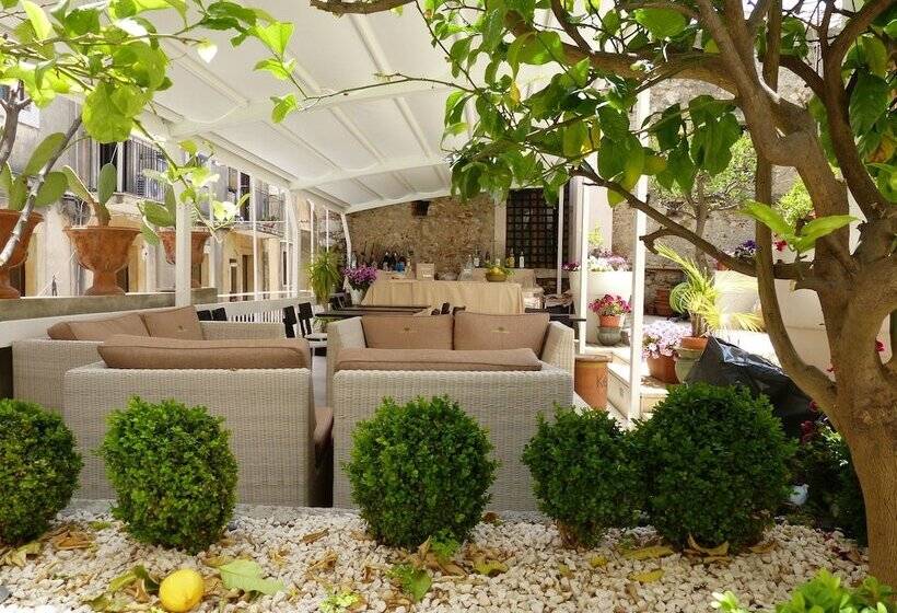 Otel Il Piccolo Giardino Gh Superior