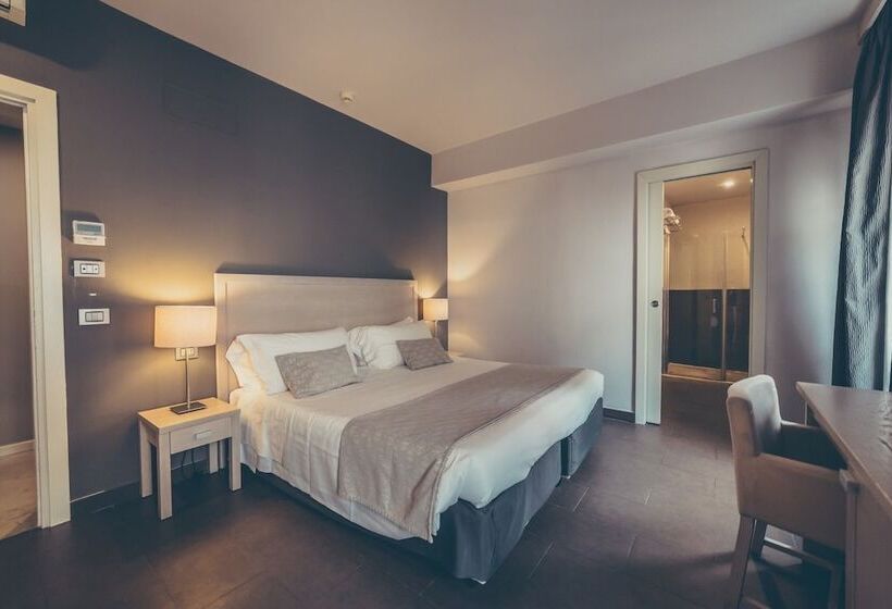 Otel Il Piccolo Giardino Gh Superior