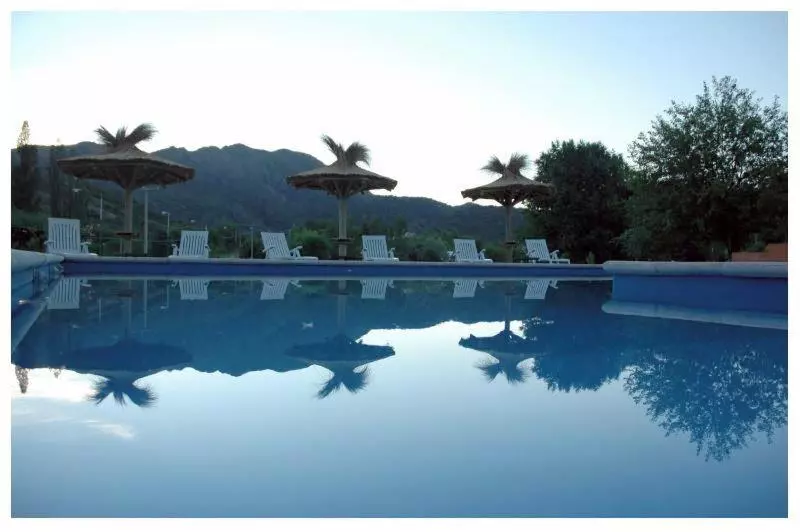 ホテル Posada Terrazas Con Pileta Climatizada